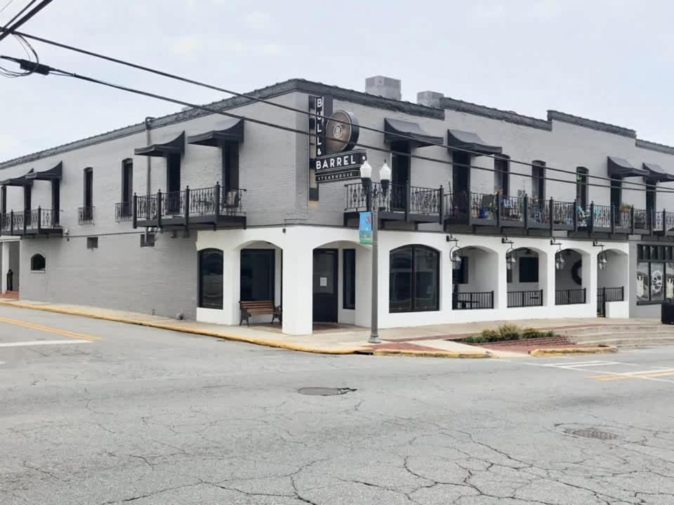 Eagle'S Nest - Spacious Loft Downtown - Near Gsu Statesboro Eksteriør billede